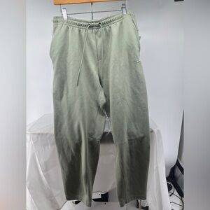 Nike dry fit sage green jogger sweats